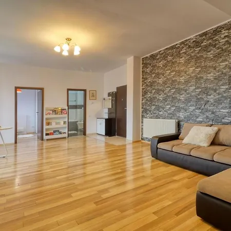 Refugiu Linistit In Baneasa Apartman *